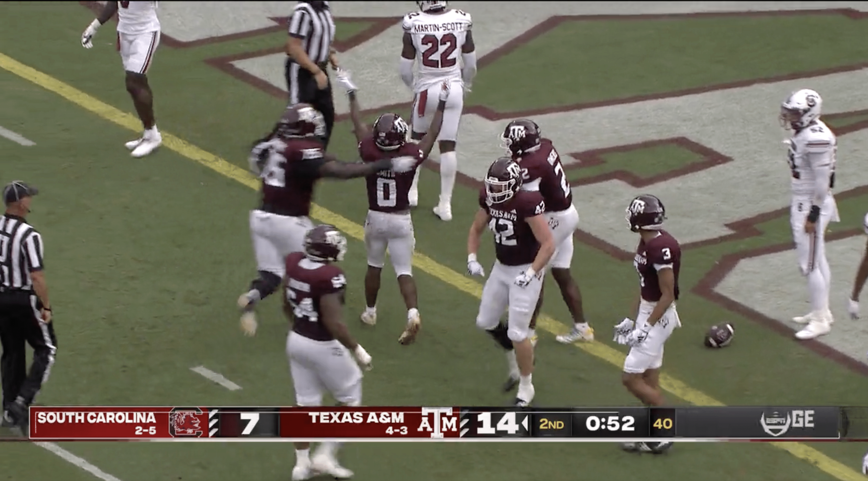 Texas A&M scores 2 TDs in less than a minute against South Carolina